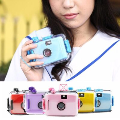 Review máy ảnh Lomo mini 35mm có khả năng chống nước cực tốt